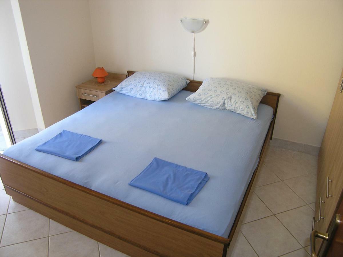Apartman Juric Apartment Veglia Exterior foto