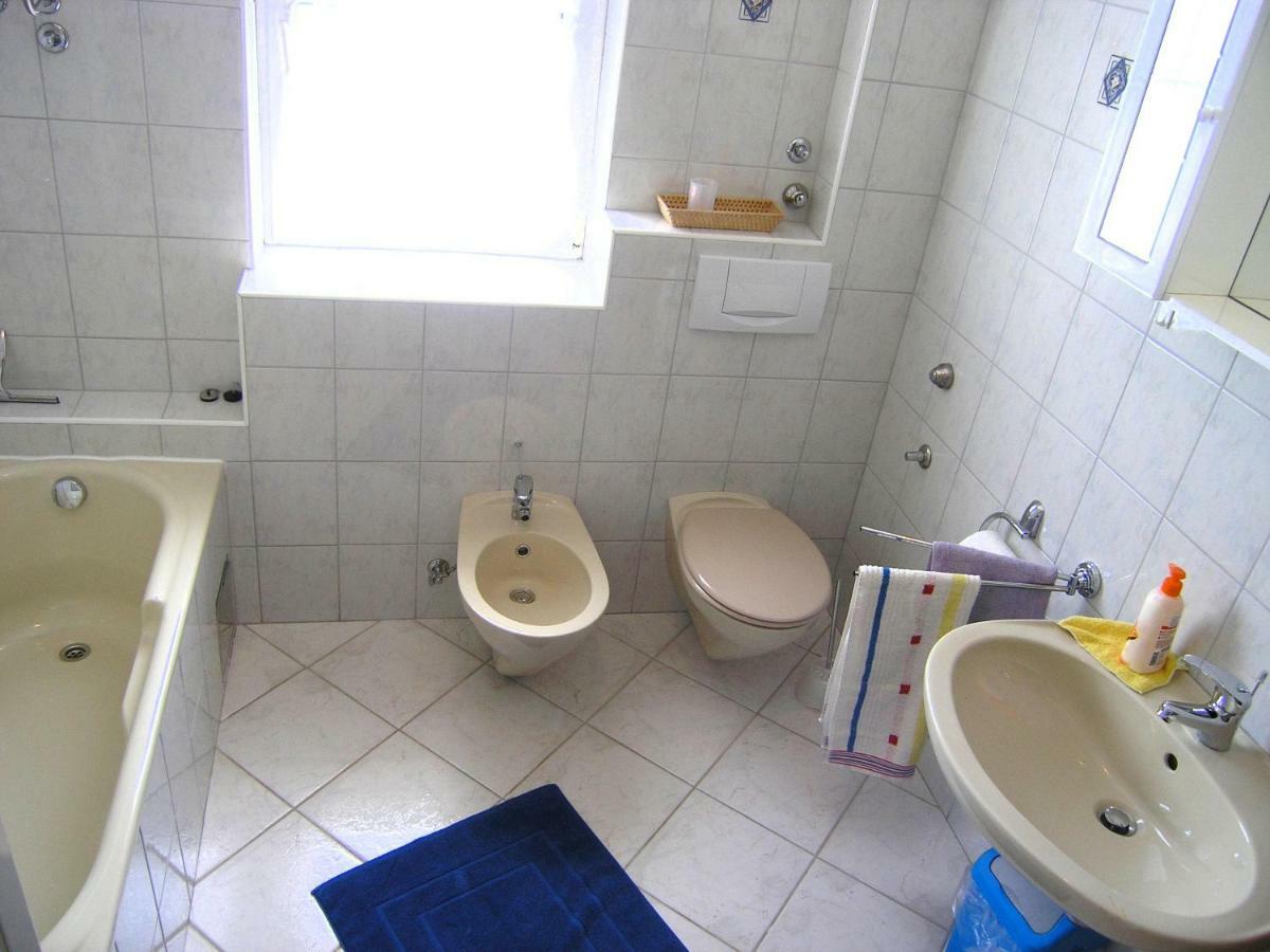 Apartman Juric Apartment Veglia Exterior foto