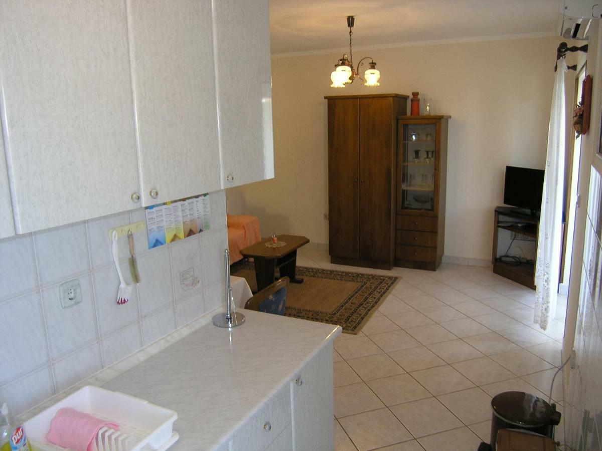 Apartman Juric Apartment Veglia Exterior foto